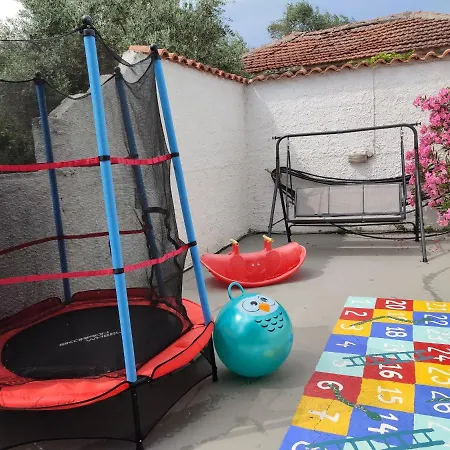 Iliachtides Apartmán *