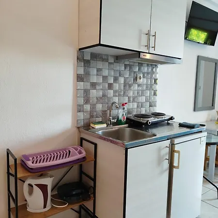 Iliachtides * Kala Nera