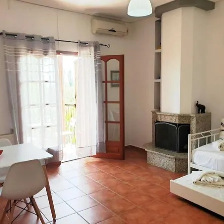 Iliachtides Apartament *