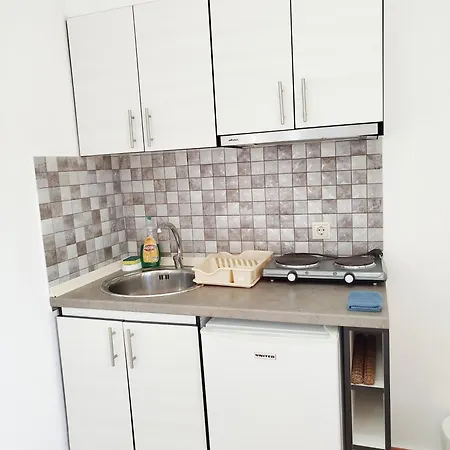 Iliachtides Kala Nera