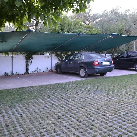 Iliachtides Apartament